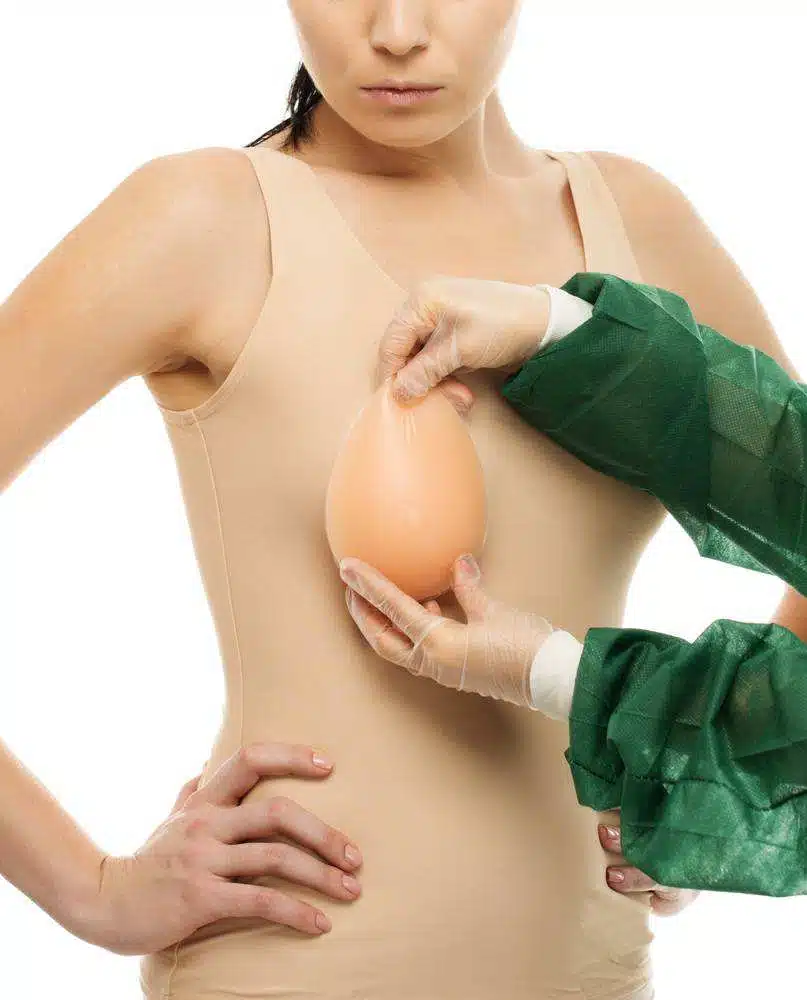 عمليات تجميل الثدي
